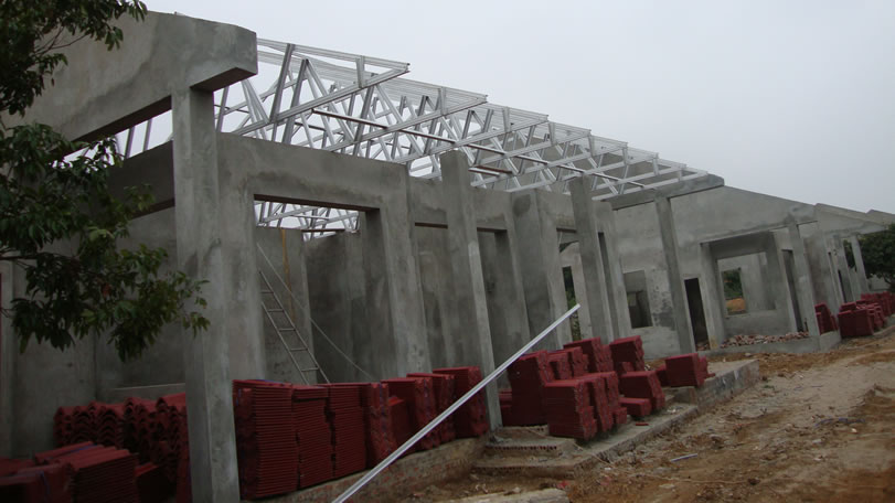 Khung kèo thép mạ hiện nay được ứng dụng rộng rãi từ các công trình biệt
thự đến các công trình công cộng như trường học, bệnh viện, ... Khung kèo thép mạ hiện nay
được ứng dụng rộng rãi từ các công trình biệt thự đến các công trình công cộng
như trường học, bệnh viện, ...